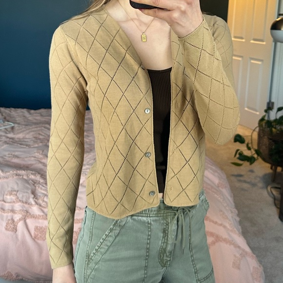 Kong Sweaters - Vintage knit Women's Tan Cardigan Sweater